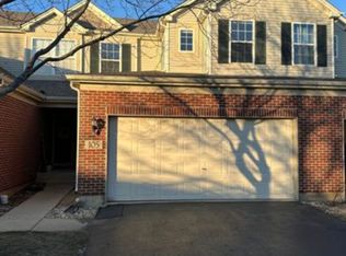 105 Neutrenton Ave, Elgin, IL 60120