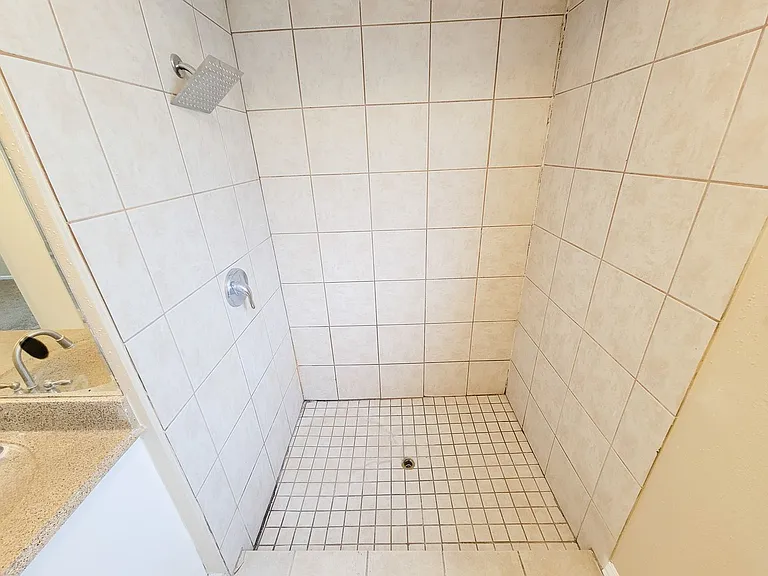 2710 Quail Creek Dr — Photo 23