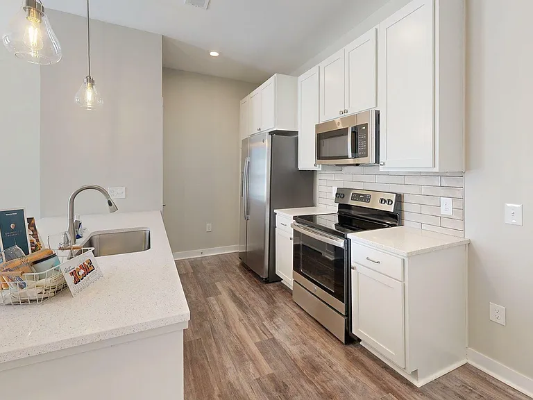 2A-8-on-the-Park-Kitchen 2A-8-on-the-Park-Kitchen