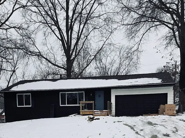 6408 N Central St, Gladstone, MO 64118