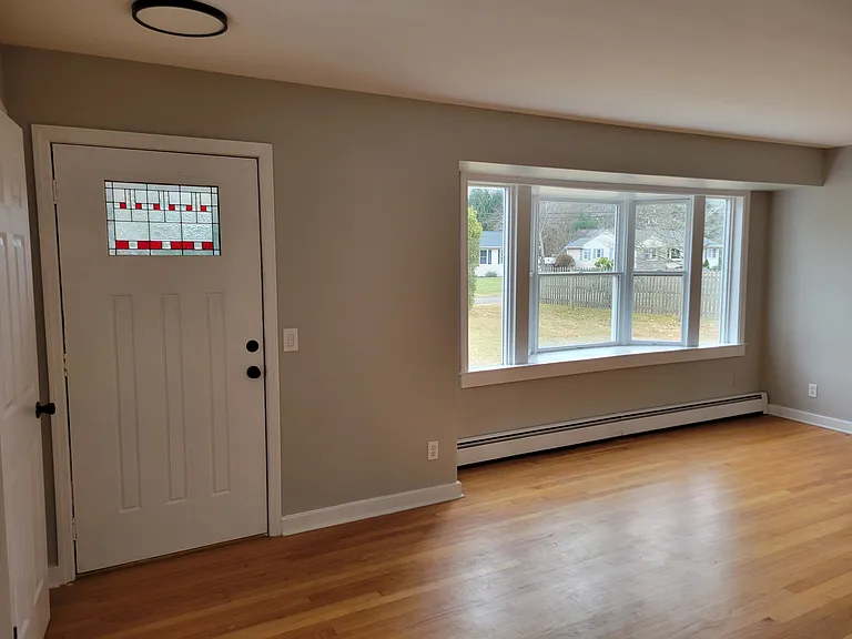 75 Fairview Dr — Photo 10