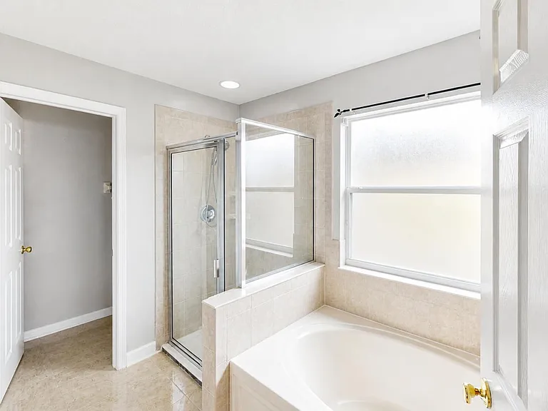 8848 Cameron Crest Dr — Photo 6