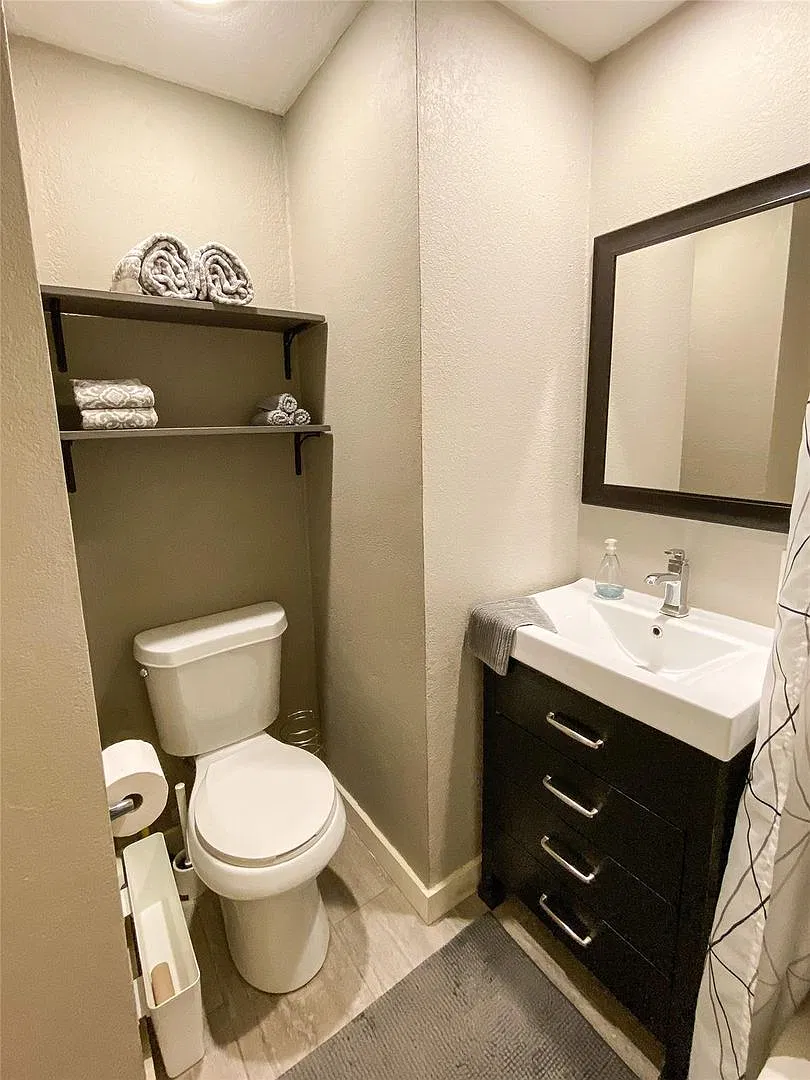 East Dallas Bungalow — Photo 1