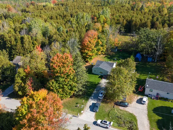 2165 Town Line, Severn, ON L0K 1E0