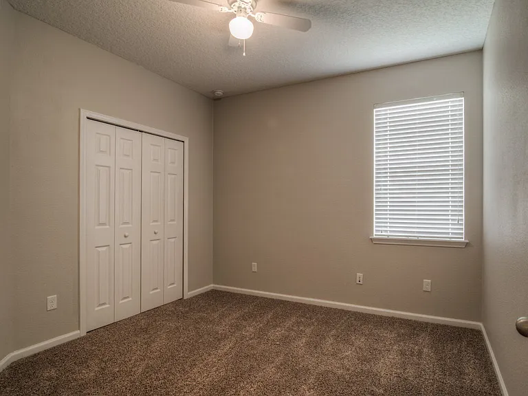 16380 Bamboo Bluff Ct — Photo 8