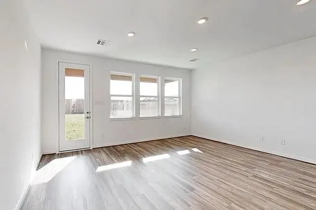 21611 Shadowbrook Birch Dr — Photo 17