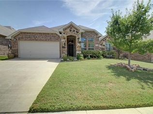 774 Peach Ln, Burleson, TX 76028
