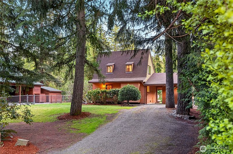5th image of 23927 SE 238th Street
