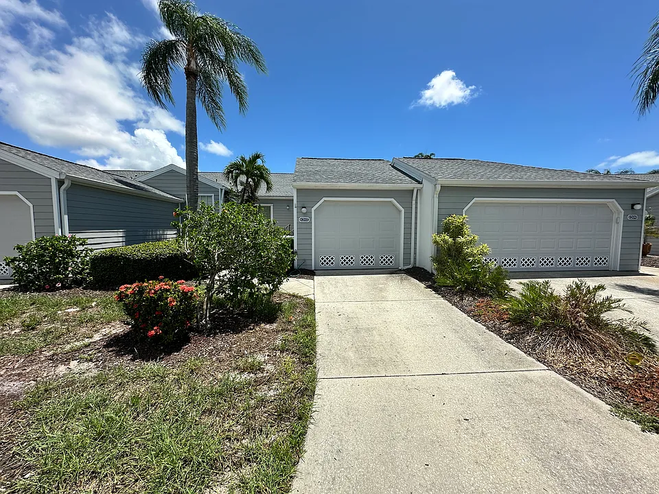 1207 Spoonbill Landings Cir
