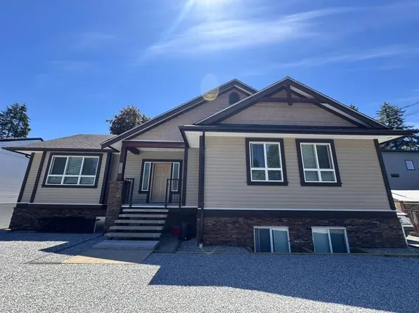 21292 123rd Ave, Maple Ridge, BC V2X 4B6