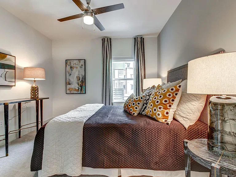 Alexan Lower Greenville — Photo 9