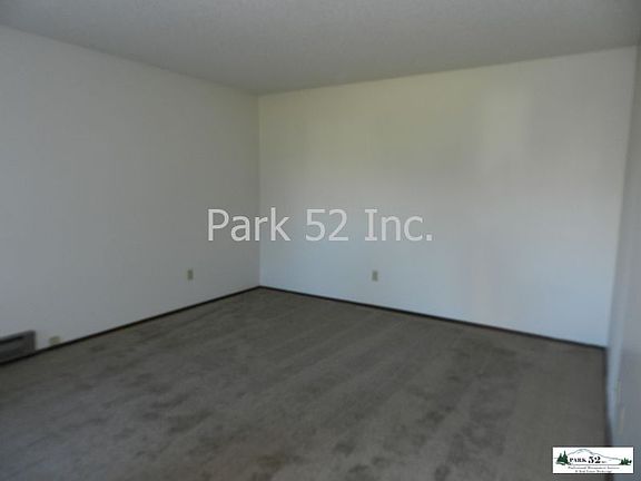 5th image of 6122 N 16th St APT I103