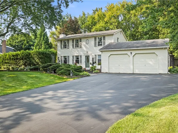 104 Glendower Way, Victor, NY 14564