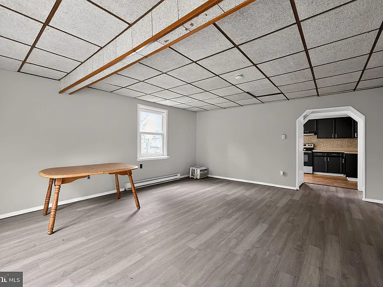 4225 Walsh Ave — Photo 6