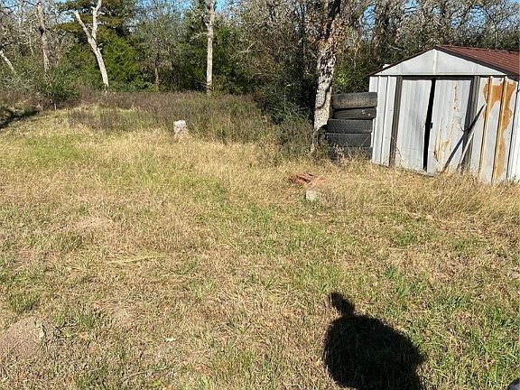 4th image of 479 Live Oak Cir