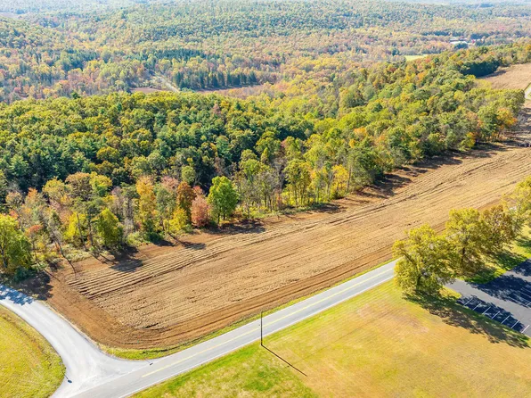 Summer Hill Rd, Auburn, PA 17922