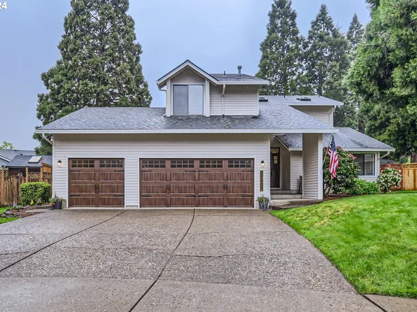 21505 SW Christensen Ct, Tualatin, OR 97062