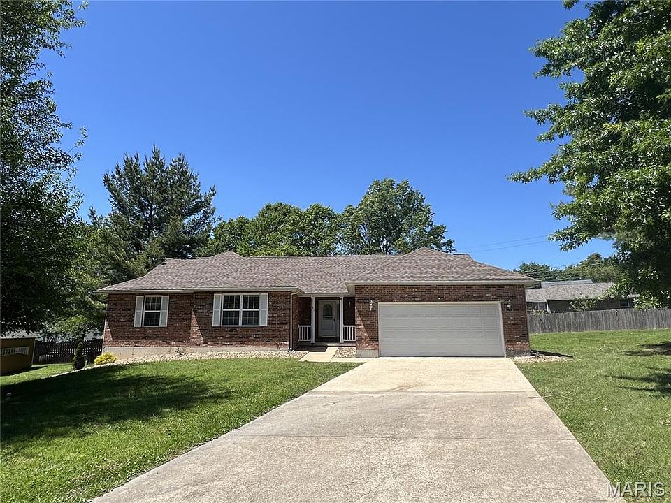 1st image of 905 Hampton Ct