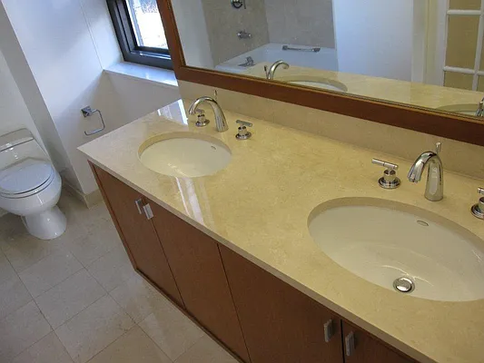 Rented by Realty Group International | media 26