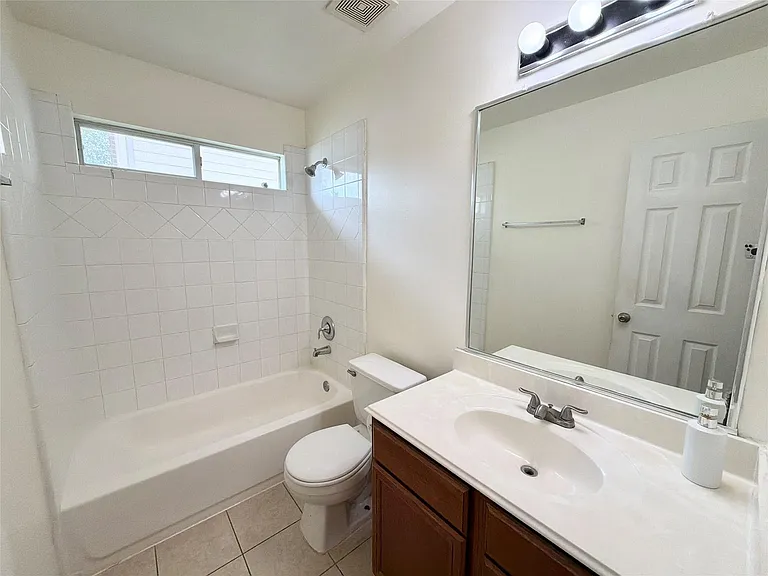 19538 Plantation Cove Ln — Photo 5