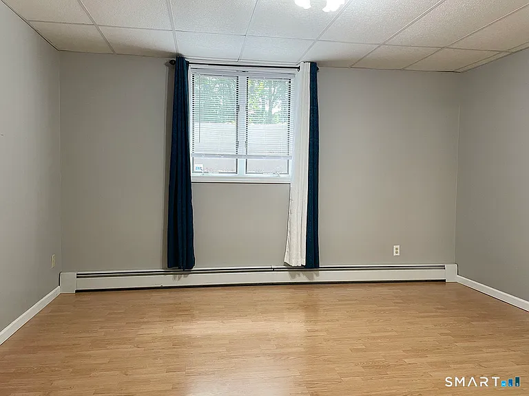 121 S Main St — Photo 23