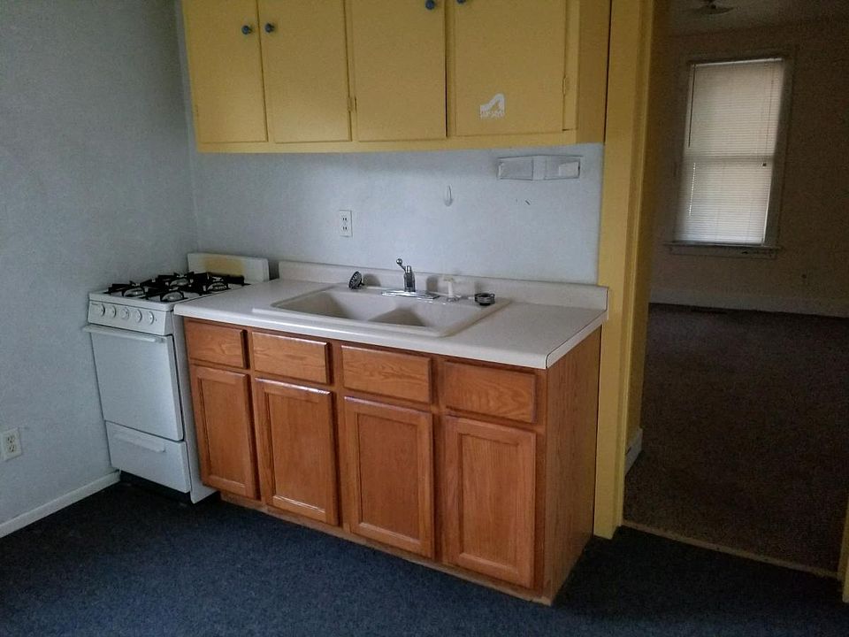 2nd image of 620 Market St APT 2