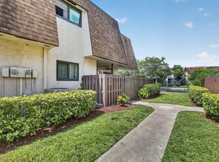 139 San Remo Blvd #139, Pompano Beach, FL 33068