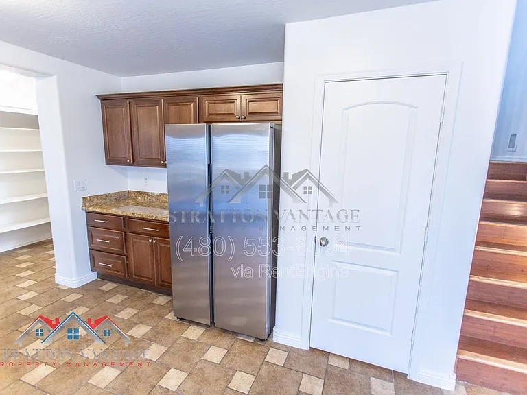 110 N Cholla St — Photo 16