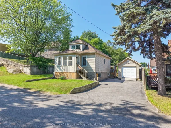 459 Hardy St, North Bay, ON P1B 1S1