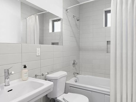 5th image of 270 Greene Ave APT 2A
