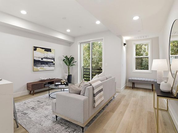 4th image of 513 Union Ave