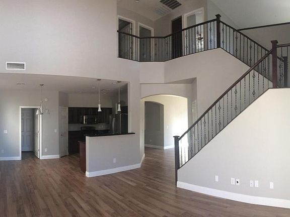 3rd image of 22424 N 104th Ave