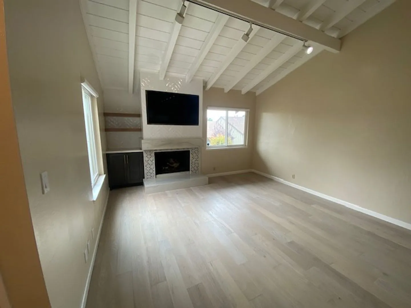 714 Timber Trail — Photo 3