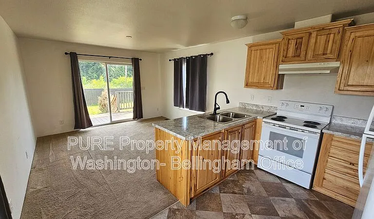 13179 Wilson Dr — Photo 1