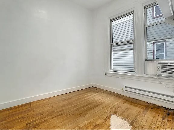 4th image of 230 Leonard St #3F