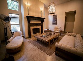 23 Courtyard Cir, Conroe, TX 77304