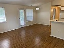 2227 S Stephen Ave #201 — Photo 6