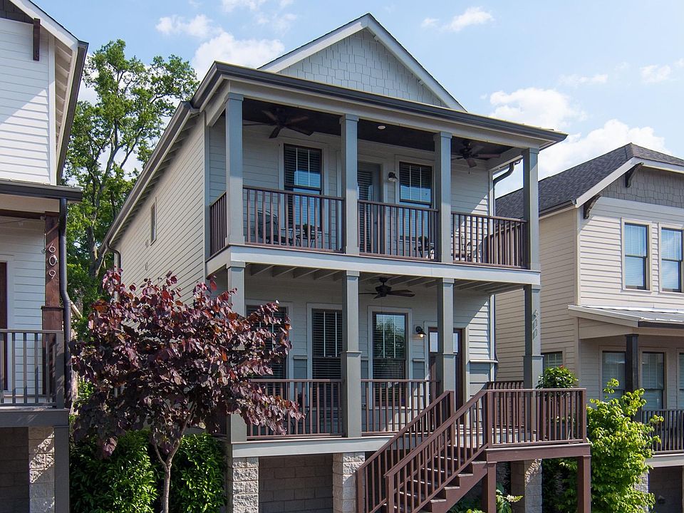 611 Chesterfield Way.