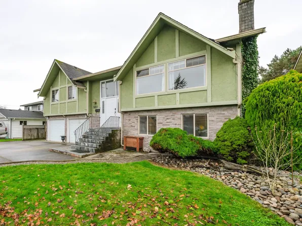 5213 Walnut Pl, Delta, BC V4K 3B3