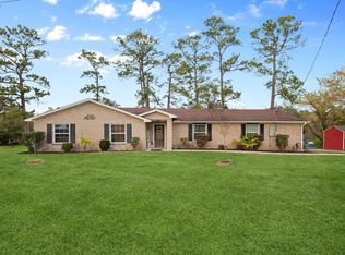 203 N Bayou Bend Dr, Baytown, TX 77521