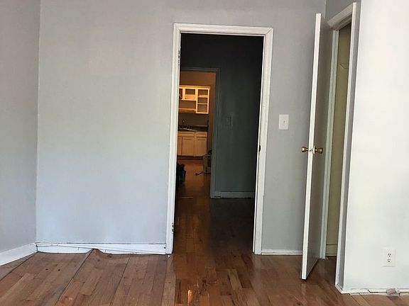 2nd image of 353 Tompkins Ave APT 2R