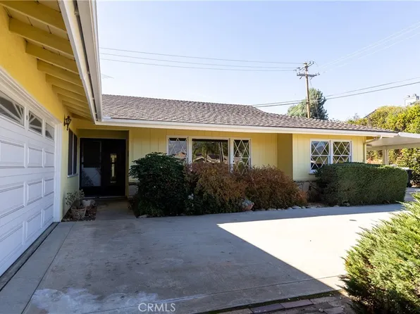 12952 Club Dr, Redlands, CA 92373