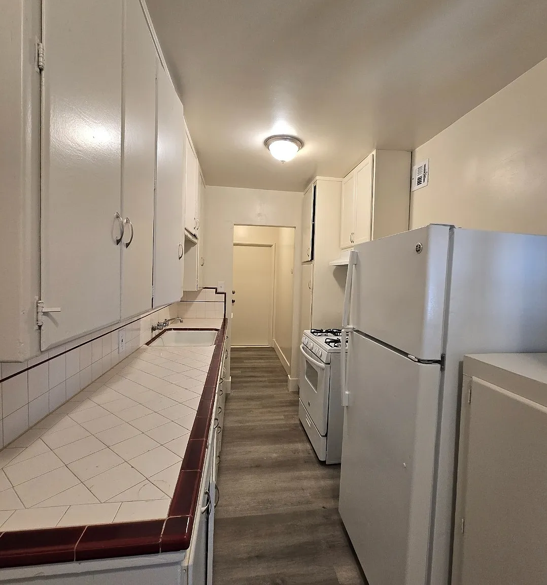 1 bed, 525 sqft, $995 — Photo 4