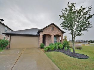 19331 N Cottonwood Green Ln, Cypress, TX 77433