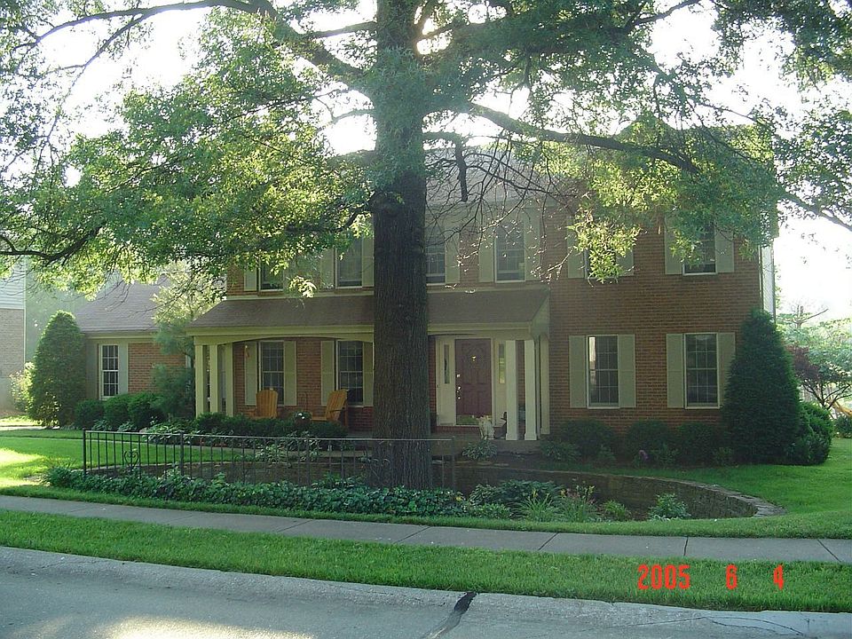 1st image of 1021 Carpenters Trce