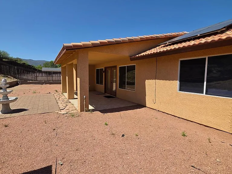 627 S Azure Dr — Photo 15