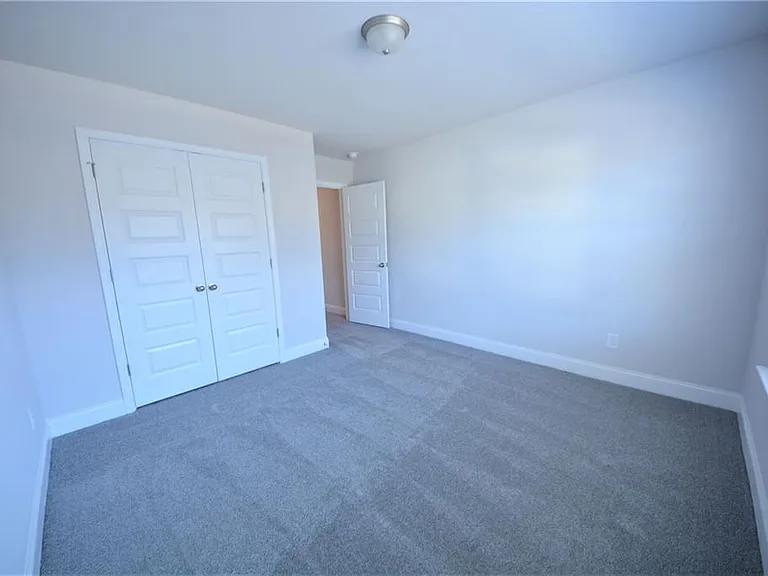 246 Hellen Valley Dr — Photo 33