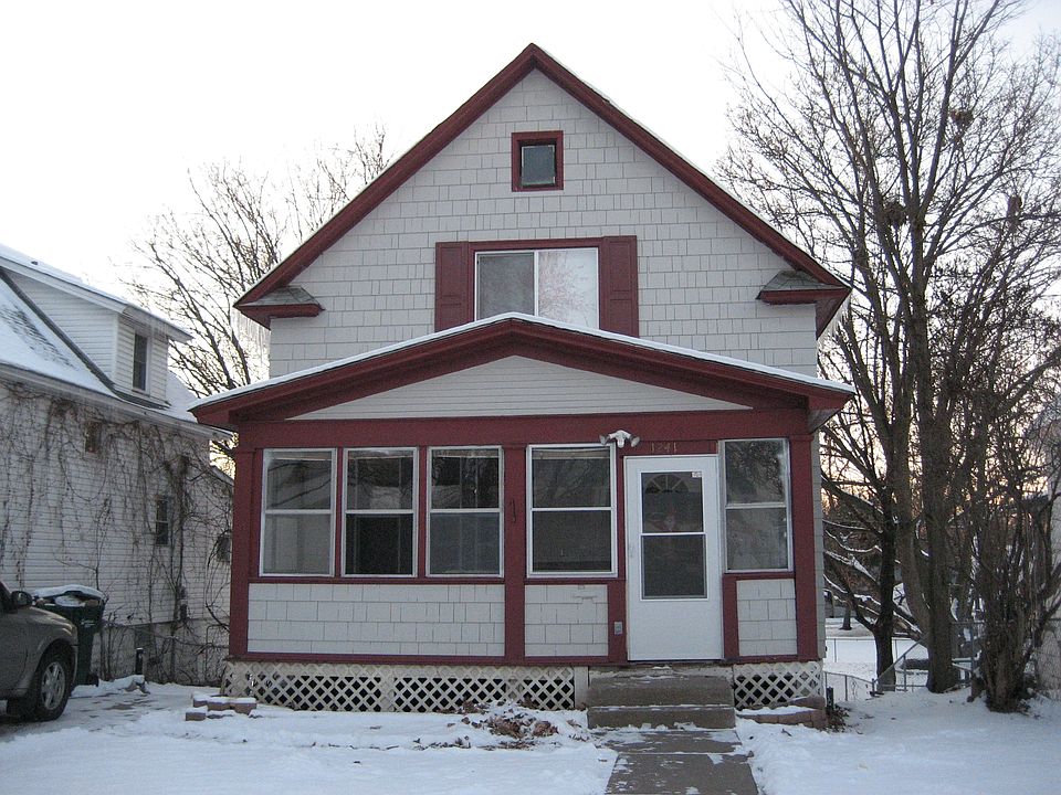 1st image of 1241 Bradley St