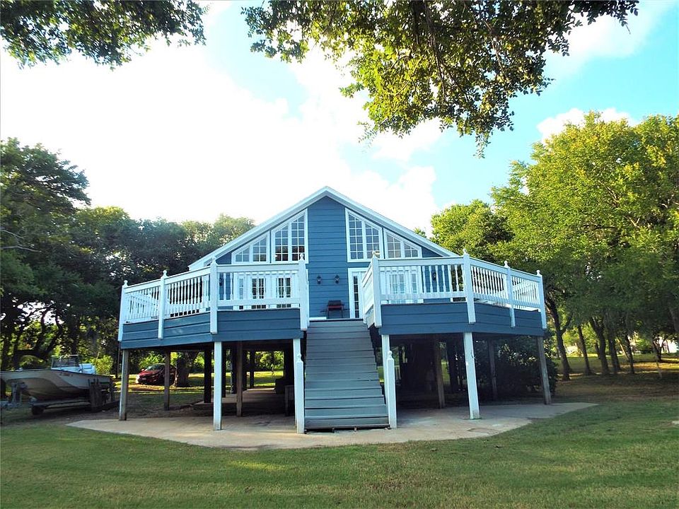 2nd image of 1237 Pr 652 Live Oak