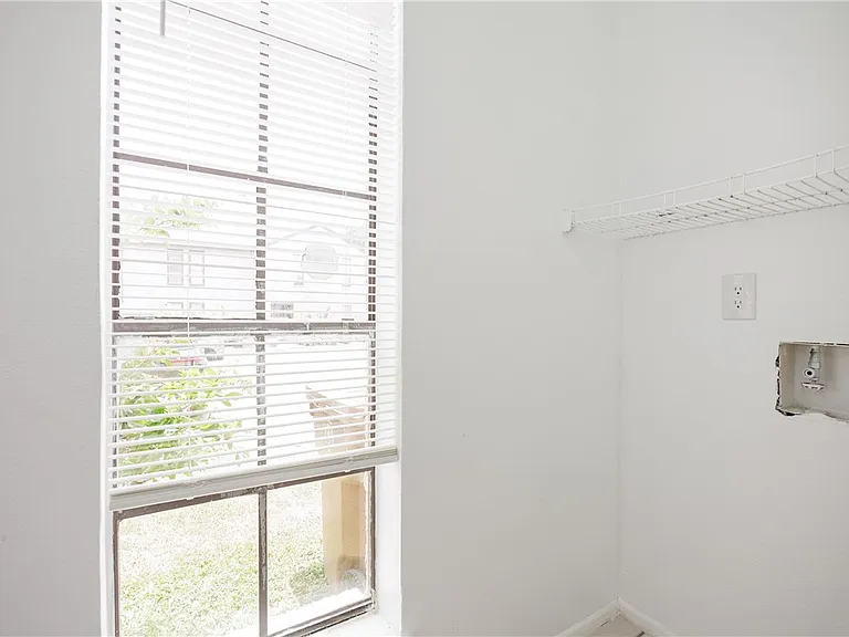 6114 Wilderock Dr #B — Photo 14